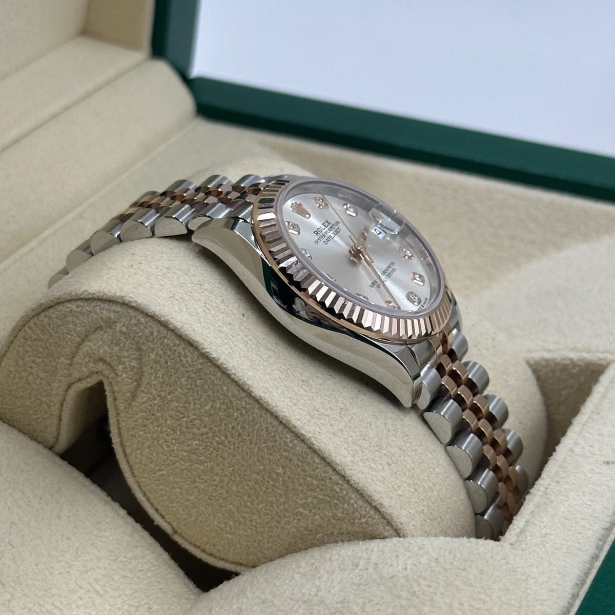 Rolex Datejust 31mm women's mirror watch, silver stone-set dial – view 9