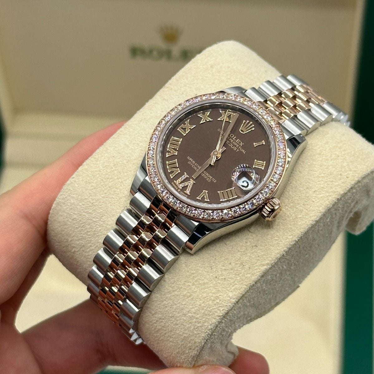 Rolex Datejust 31mm women's mirror watch, chocolate Roman numeral dial – view 3