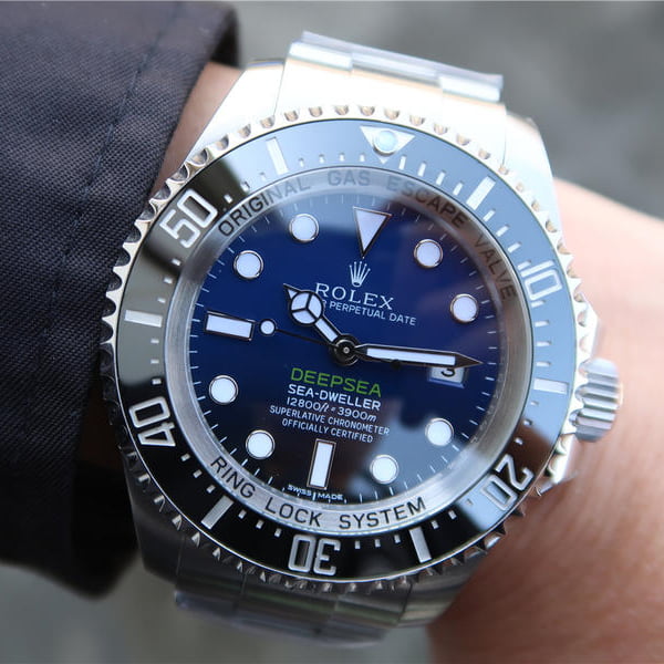 Rolex Deepsea men's mirror watch, blue dial – view 9