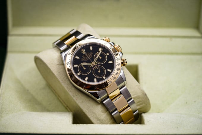 Rolex Daytona men's mirror watch, black dial – view 2