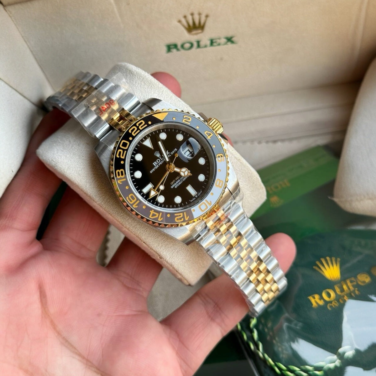 Rolex GMT-Master men's mirror watch, black dial – view 4