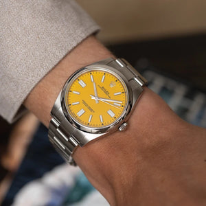 Rolex Oyster Perpetual men's mirror watch, yellow dial – view 9