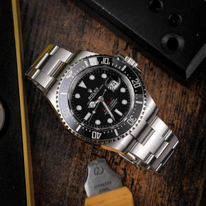 Rolex Sea-Dweller men's mirror watch, black dial – view 10