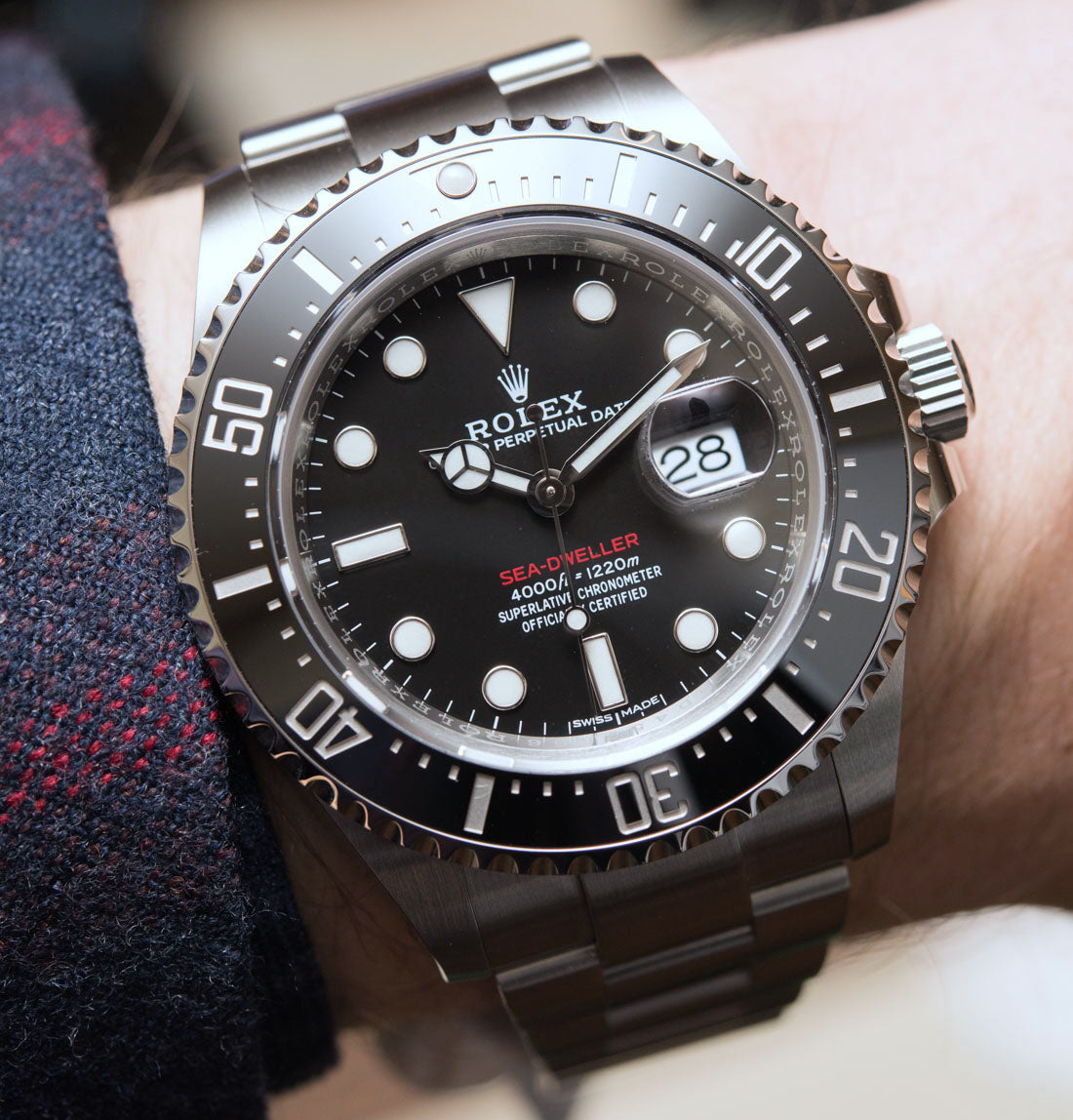 Rolex Sea-Dweller men's mirror watch, black dial – view 5