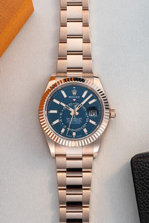 Rolex Sky-Dweller men's mirror watch, blue dial – view 7
