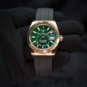 Rolex Sky-Dweller men's mirror watch, green dial – view 2