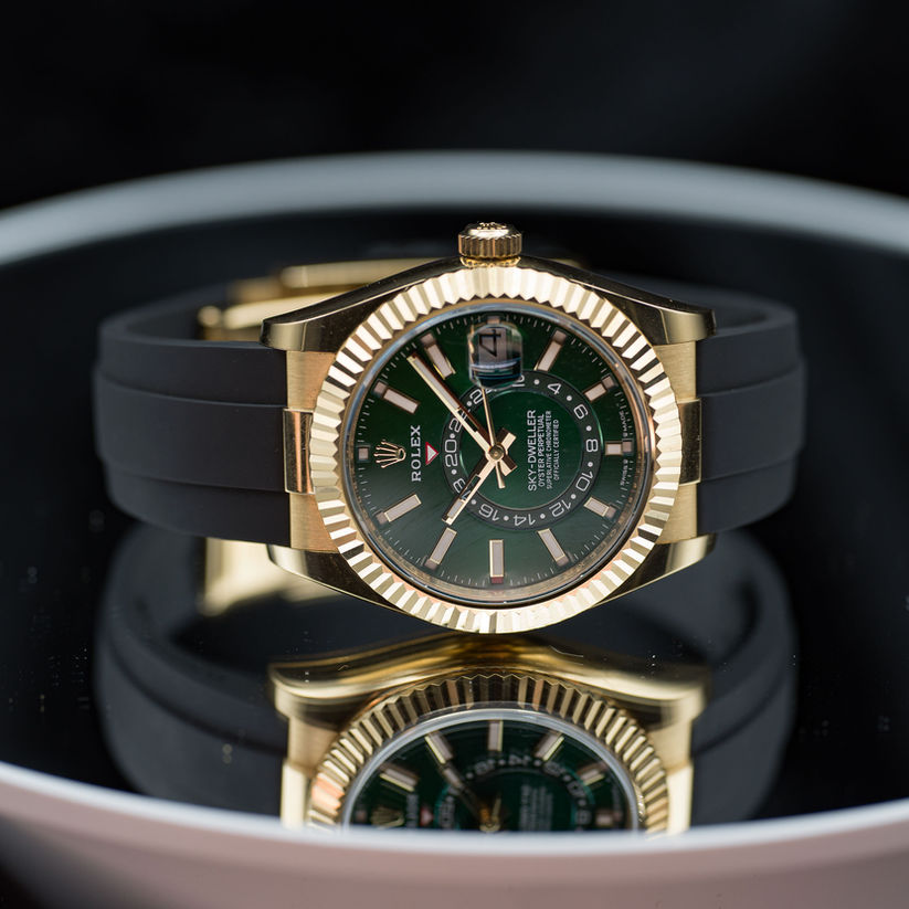 Rolex Sky-Dweller men's mirror watch, green dial – view 7