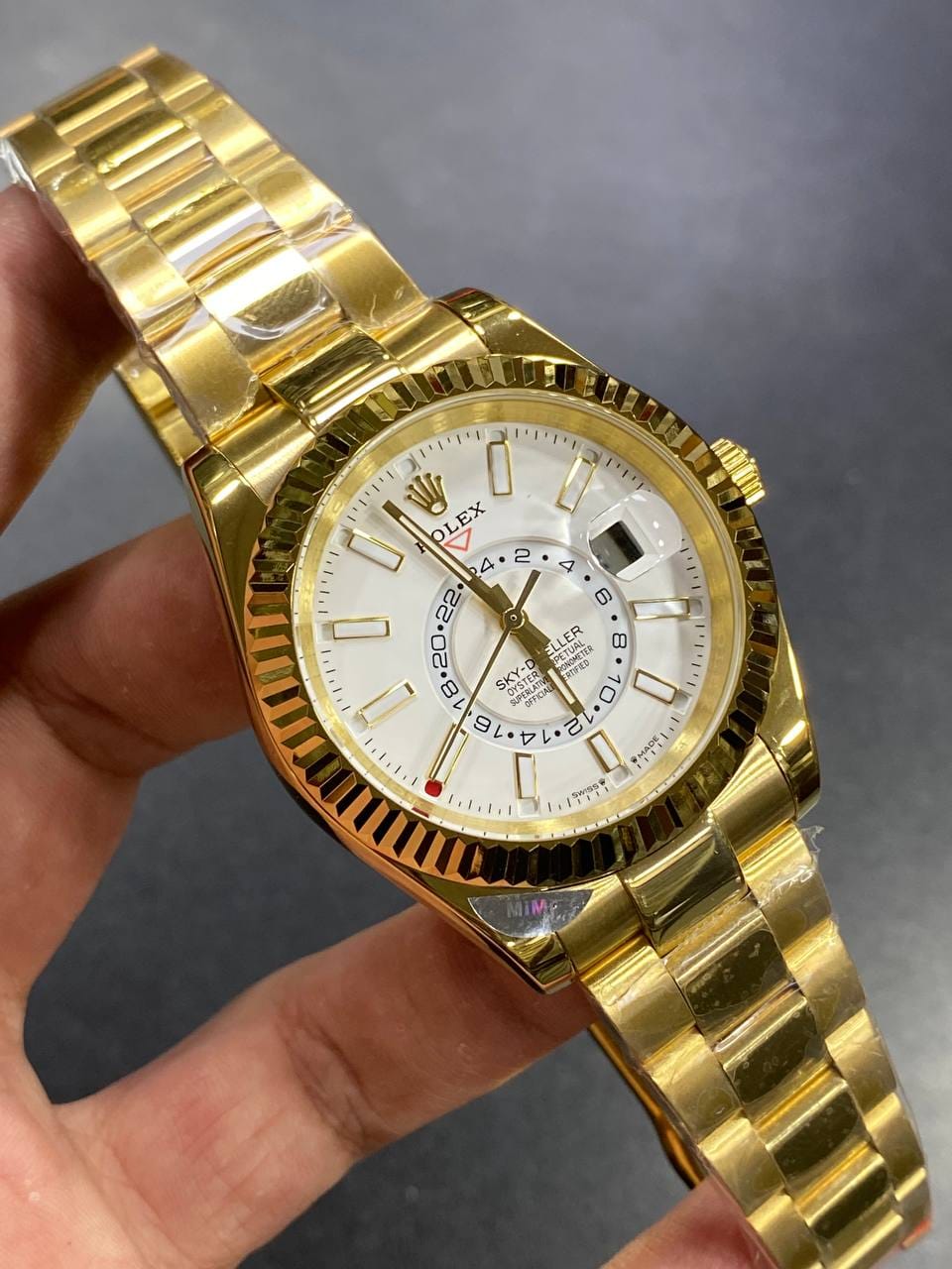 Rolex Sky-Dweller 42mm men's mirror watch, white dial – view 3