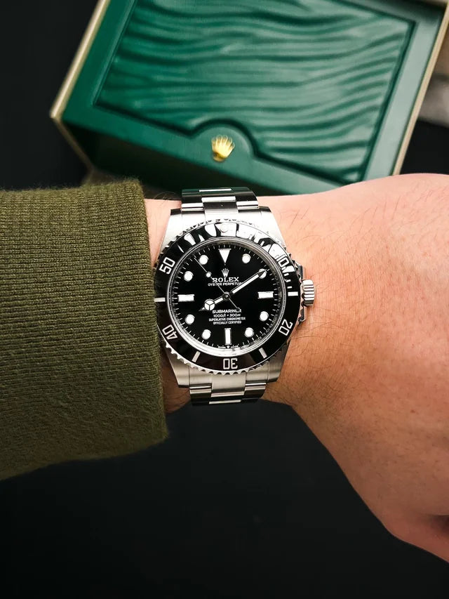 Rolex Submariner men's mirror watch, black dial – view 6