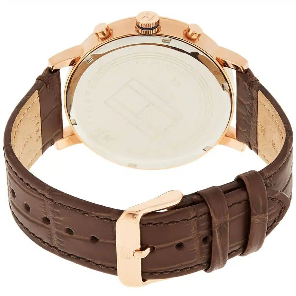 Angled view of the Tommy Hilfiger 1710394 highlighting the rose gold stainless steel case