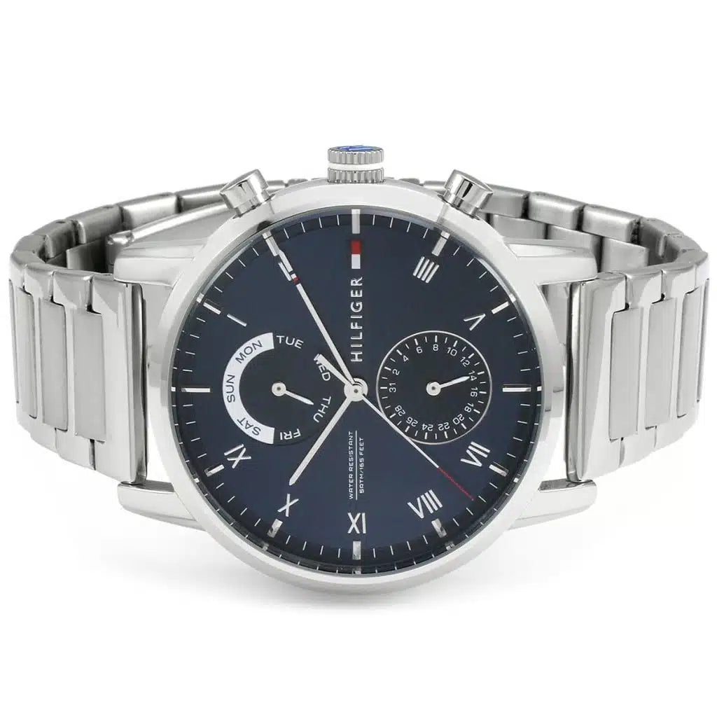 Angled view of the Tommy Hilfiger 1710401 highlighting the polished silver stainless steel case