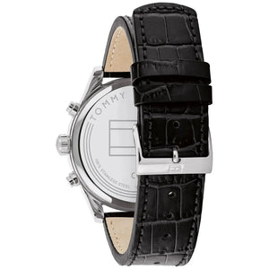 Silver-tone buckle on the genuine black leather strap of the Tommy Hilfiger 1710424