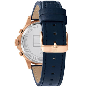 Rose gold tone buckle on the genuine blue leather strap of the Tommy Hilfiger 1710475