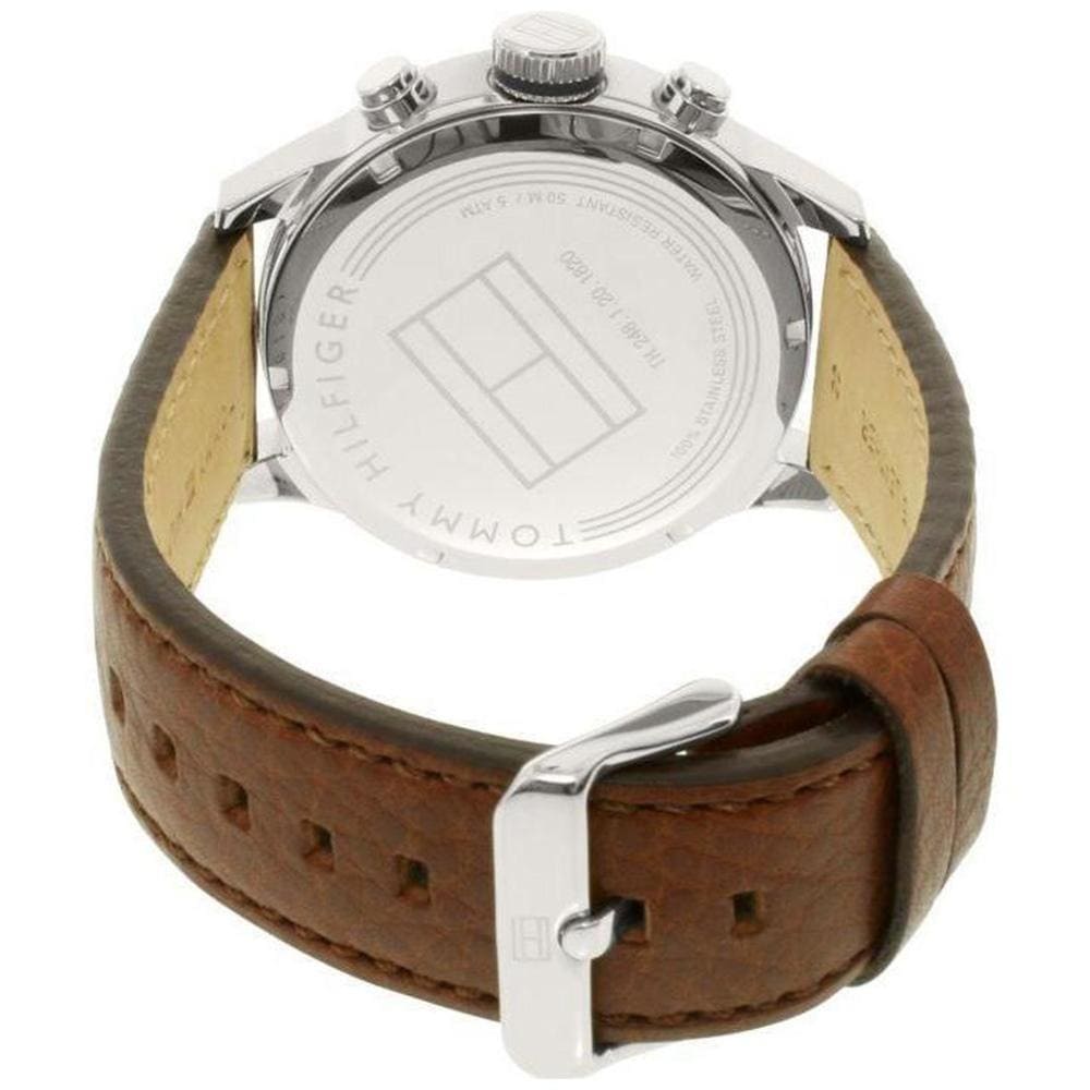 Stainless steel buckle on the genuine brown leather strap of the Tommy Hilfiger 1791137
