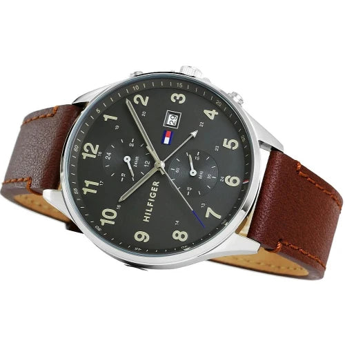 Left side perspective of the Tommy Hilfiger 1791710 grey dial and leather strap grain