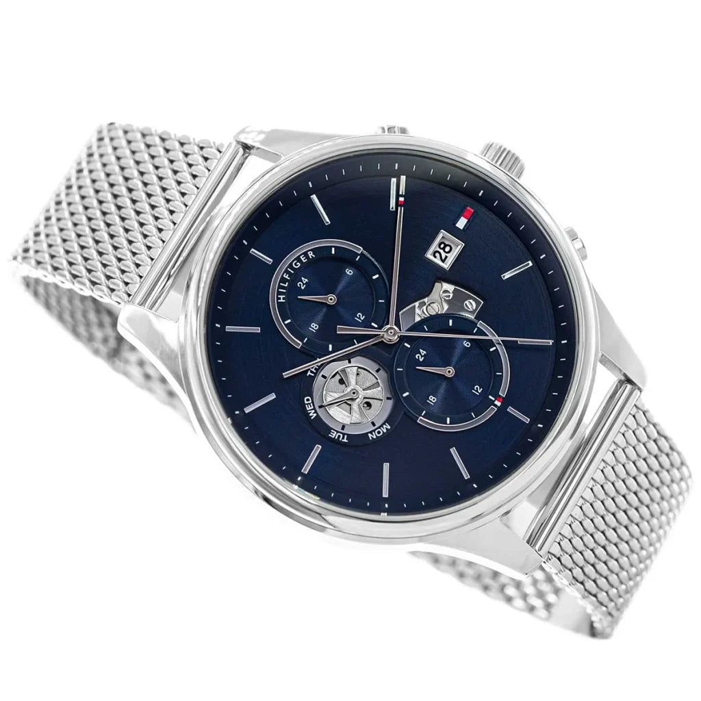 Angled shot highlighting the silver stainless steel mesh bracelet of Tommy Hilfiger 1710504