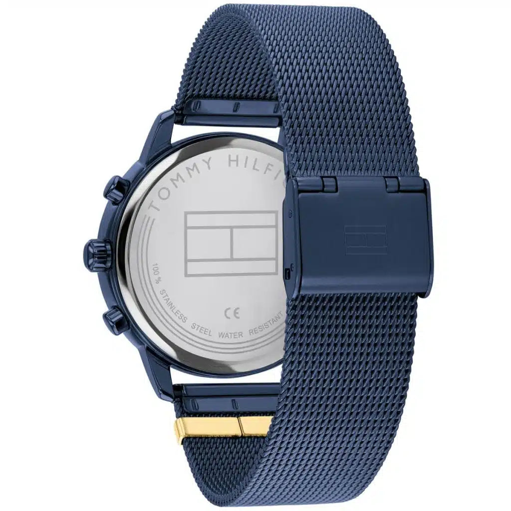 Angled shot highlighting the navy stainless steel mesh bracelet of Tommy Hilfiger 1782305