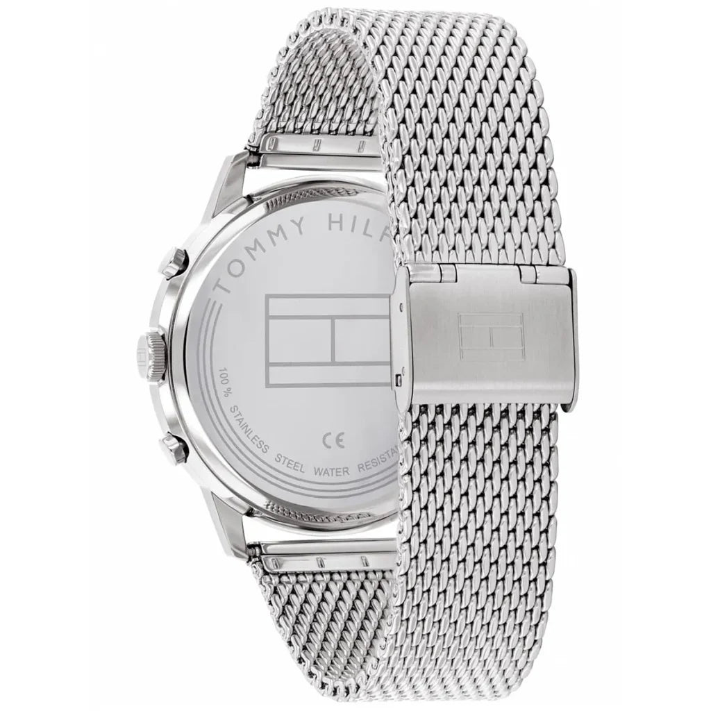 Profile view of Tommy Hilfiger Easton showing case thickness and mesh bracelet