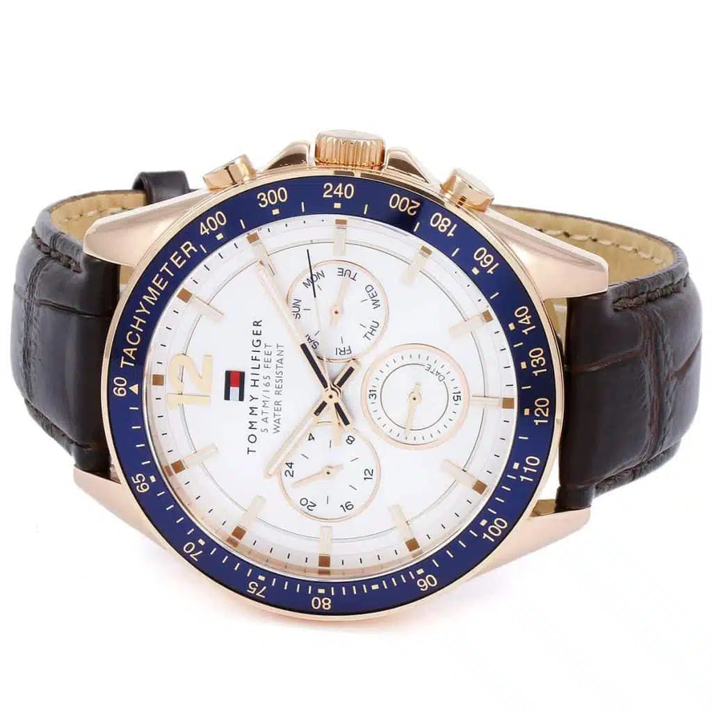 Profile view of Tommy Hilfiger Luke showing case thickness and brown leather strap