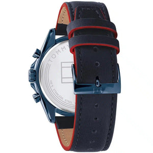 Profile view of Tommy Hilfiger Parker showing case thickness and navy leather strap
