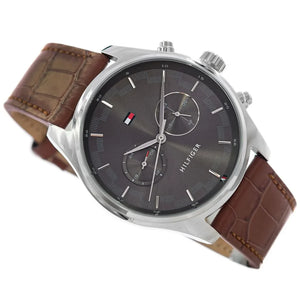 Angled shot highlighting the brown croc-embossed leather strap of Tommy Hilfiger 1710422