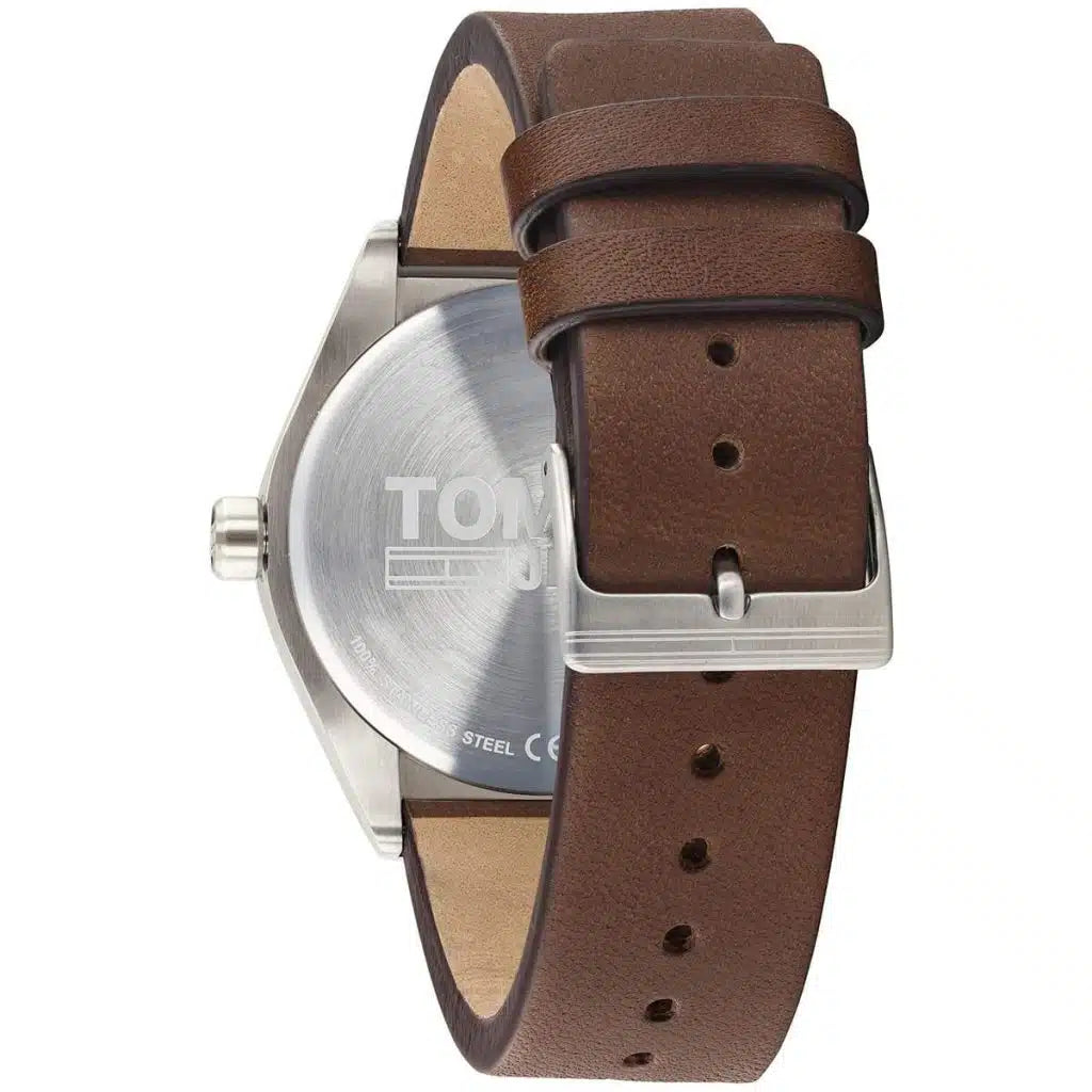 Profile view of Tommy Jeans Monogram Pop showing case thickness and brown leather strap