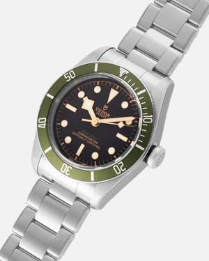 Tudor Black Bay Harrods Edition M79230G-0001 men's automatic dive watch, 41mm stainless steel case, black dial, green bezel, steel bracelet – angle view