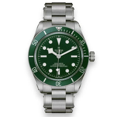 Tudor Black Bay men's automatic dive watch, 41mm stainless steel case, green dial, green bezel, steel bracelet – front view
