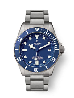 Tudor Pelagos M25600TB-0001 men's automatic dive watch, 42mm titanium case, blue dial, titanium bracelet – front view